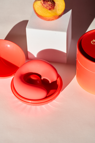 peach and cream dual stimulation vibrator - glow